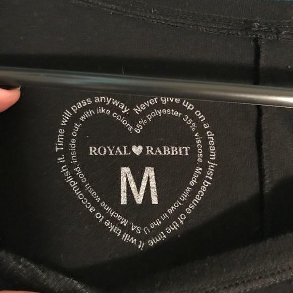 Royal Rabbit - Off the Shoulder Rabbit Design - Picture 3 of 3